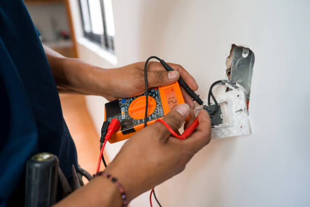 Best Electrical Contractors for Businesses  in Hampton, IL